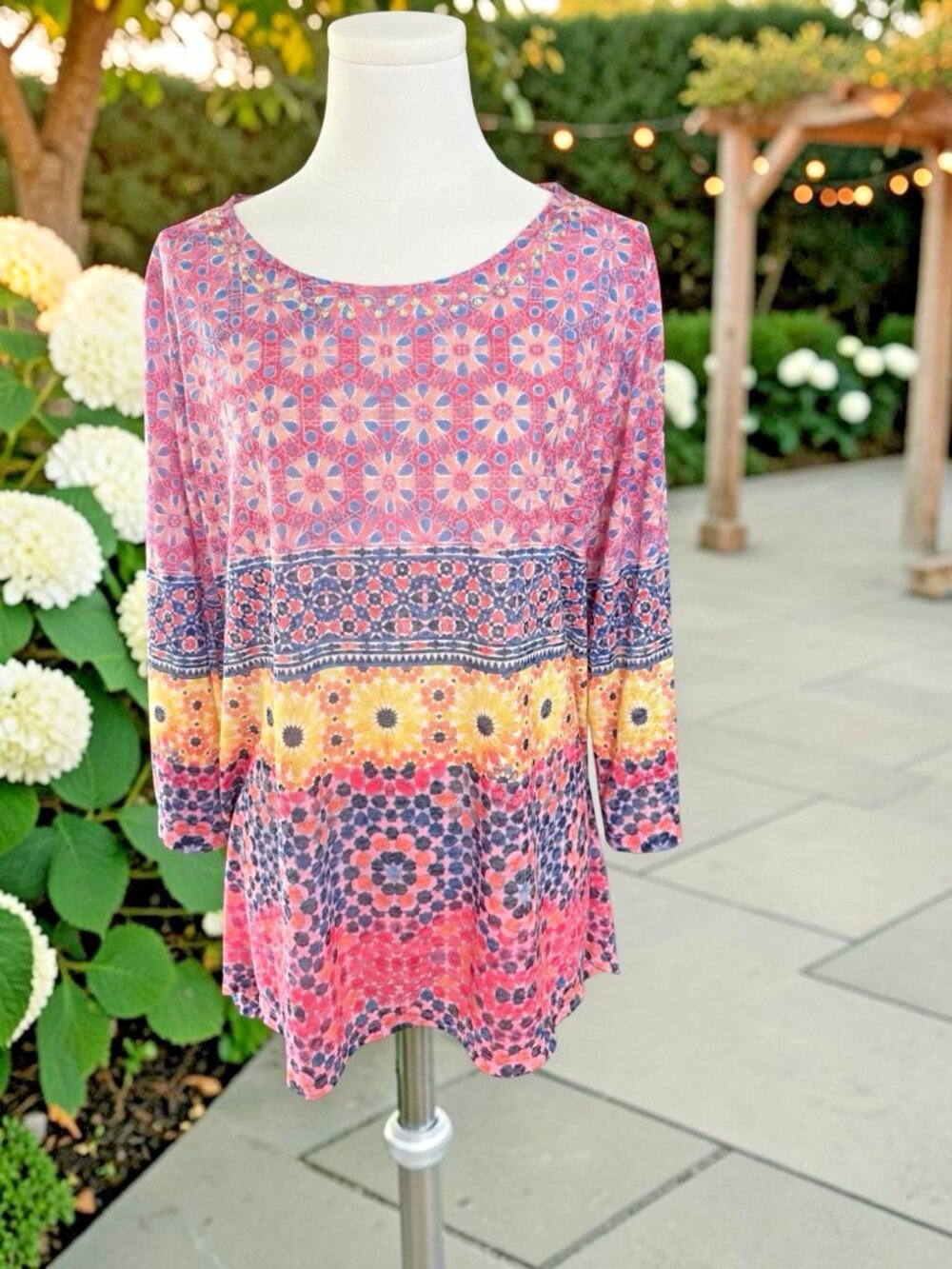 Ruby Rd. Lightweight Multicolor Floral Print Scoop Neck 3/4 Sleeve Top-Sz. Large